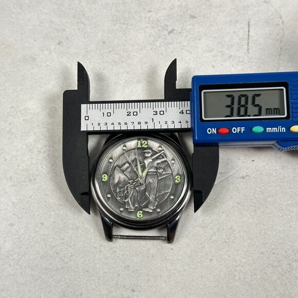 Avon Watch Mens 38mm Golf Gray Round Fathers Day Grandpa Gift New Battery - Picture 7 of 8